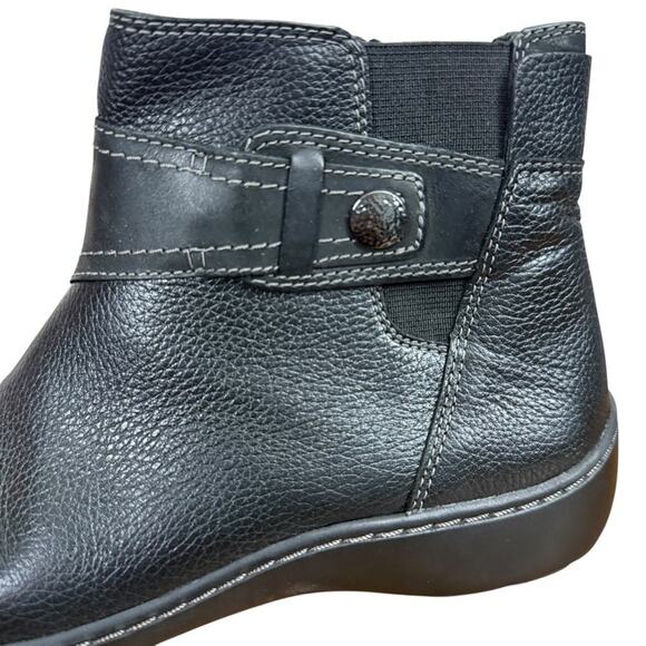 Clarks Textured Black Leather Booties - Picture 9 of 16